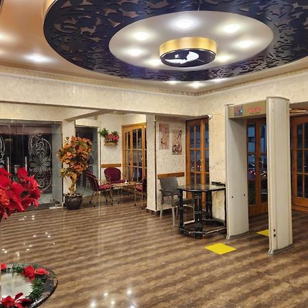 Oasis Hotel Heliopolis Kairo Exteriör bild